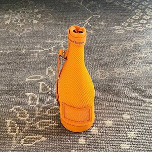 Veuve Clicquot Ice Jacket yellow